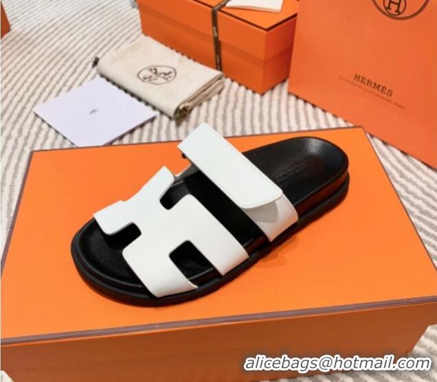 Discount Hermes Chypre Flat Sandals in Smooth Leather White/Black 0531020