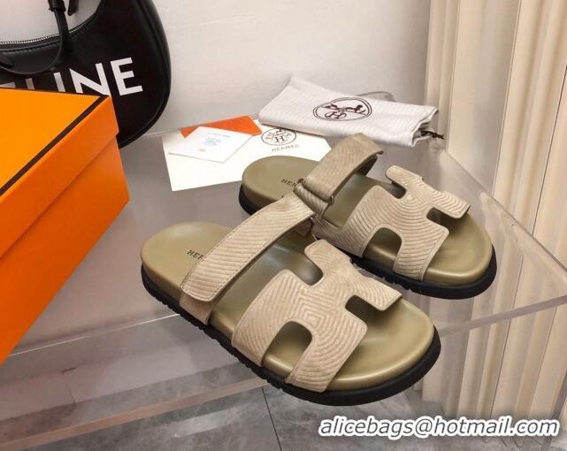 Purchase Hermes Chypre Slide Sandals in Stripes Embossed Suede Beige/Green 620102