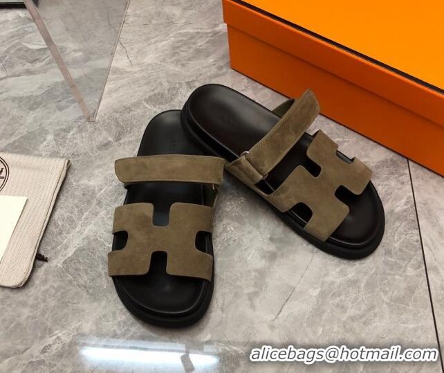 Charming Hermes Chypre Slide Sandals in Suede Khaki/Black 620110