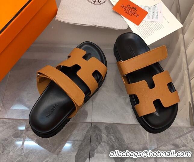 Top Design Hermes Chypre Slide Sandals in Palm-Grained Leather Brown/Black 620117