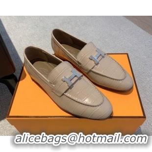 Stylish Hermes Paris Embossed Leather Loafers Beige 711096