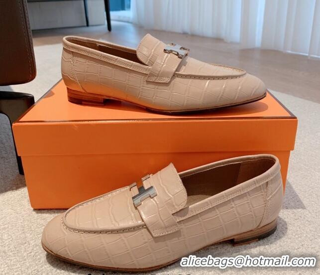 Stylish Hermes Paris Embossed Leather Loafers Beige 711096