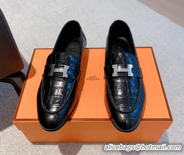 Sophisticated Hermes Paris Embossed Leather Loafers Black 711099