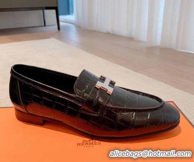 Sophisticated Hermes Paris Embossed Leather Loafers Black 711099