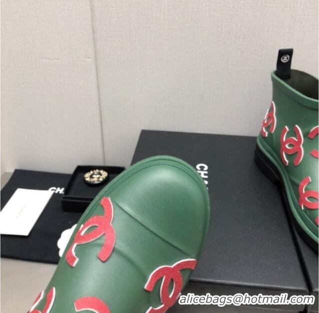 Unique Style Chanel CC Printed Rubber Rain Boots Green/Red 728052