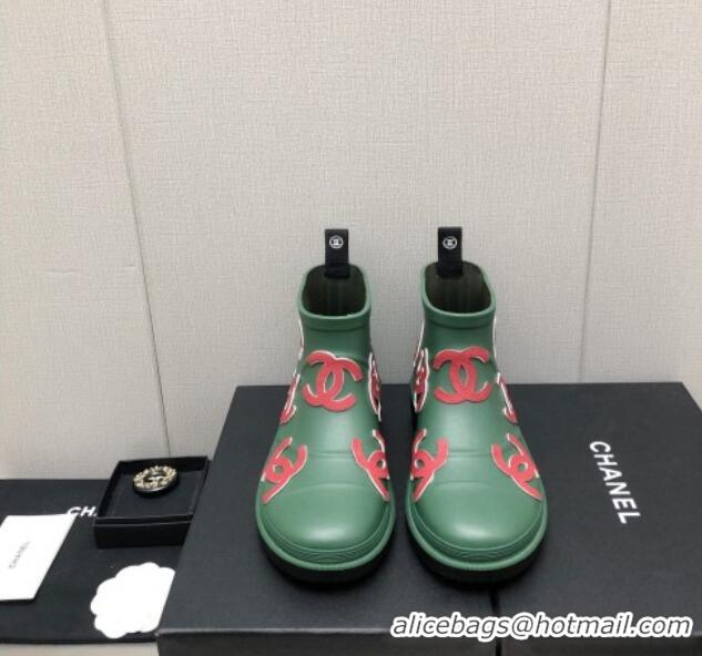 Unique Style Chanel CC Printed Rubber Rain Boots Green/Red 728052