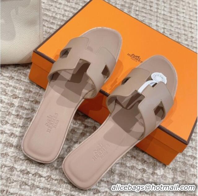 Stylish Hermes Classic Oran Flat Slide Sandals in Swift Calfskin Grey 814050