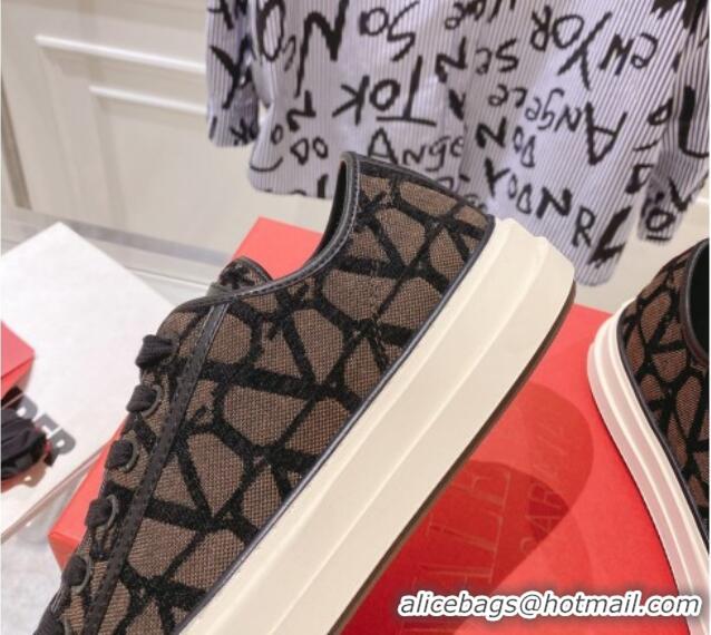 Buy Luxury Valentino Toile Iconographe Fabric Low-top Sneakers Brown/Black 427003