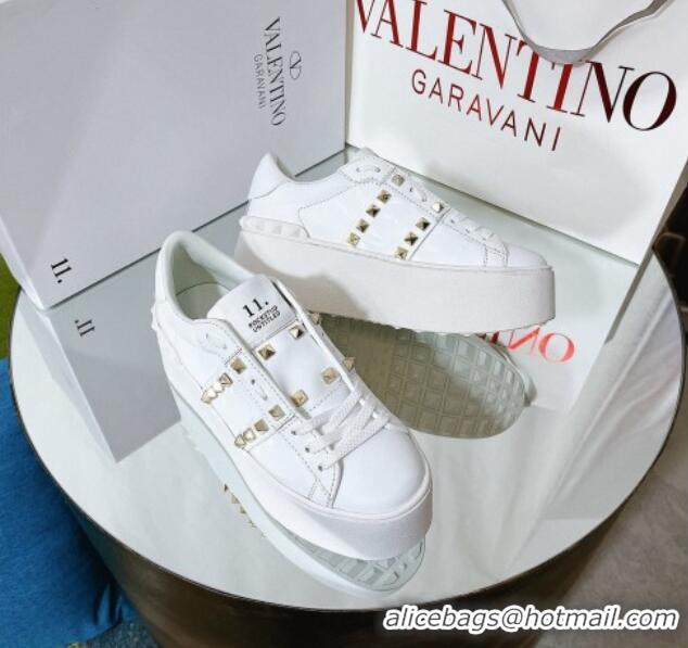 Fashion Luxury Valentino Flatform Rockstud Untitled Sneakers in Calfskin White/Gold 0427007