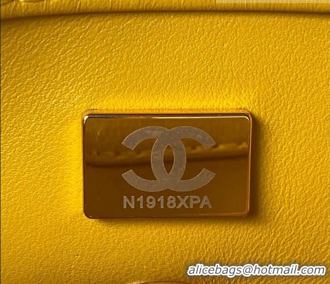 Famous Brand Chanel Lambskin Mini Flap Bag AS4165 Yellow 2023