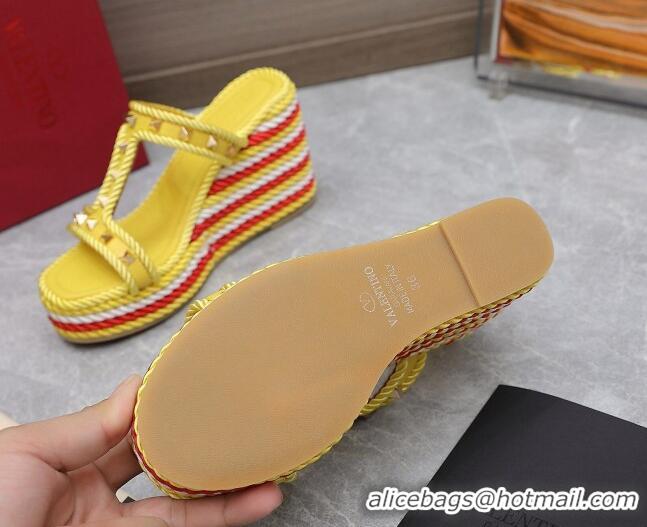 Top Design Valentino Rockstud Wedge Slide Sandals 9.5cm in Calfskin Yellow 626006