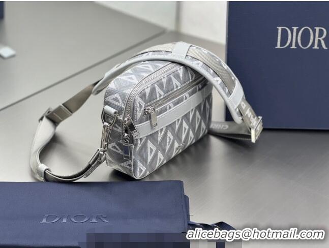 Famous Brand Dior Men's Safari Messenger Bag with Strap in CD Diamond Canvas CD4061 Grey 2023