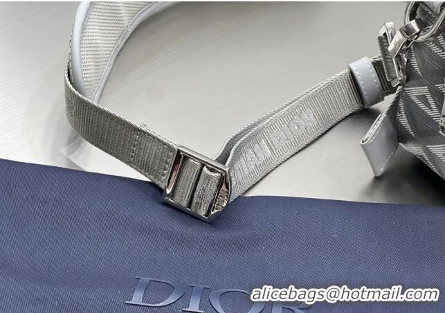 Famous Brand Dior Men's Safari Messenger Bag with Strap in CD Diamond Canvas CD4061 Grey 2023