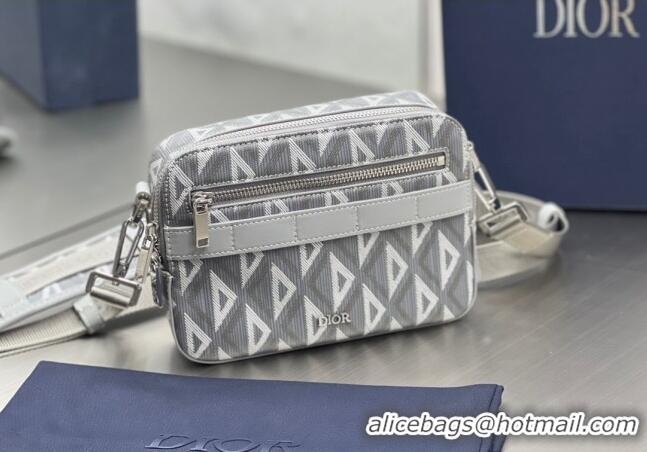 Famous Brand Dior Men's Safari Messenger Bag with Strap in CD Diamond Canvas CD4061 Grey 2023