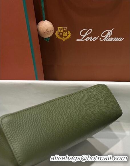 Luxurious Loro Piana Extra Pocket L19 Pouch in Calfskin LP5437 Green/Gold 2023