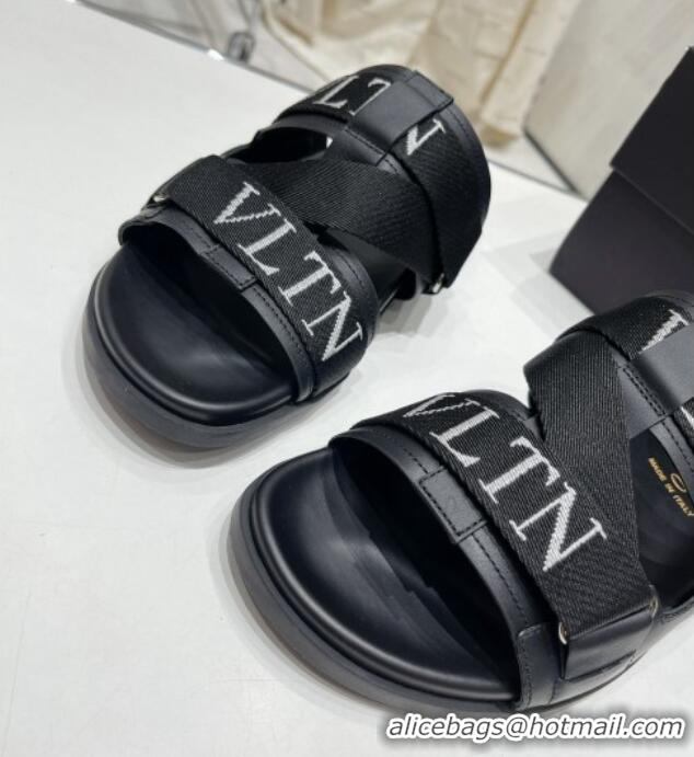 Stylish Valentino Slide Sandals in Leather and Fabric Black 712052