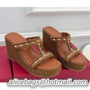 Trendy Design Valentino Rockstud Wedge Slide Sandals 9cm in Calfskin Brown 718030