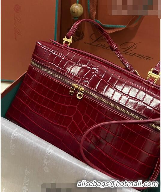 Top Quality Loro Piana Extra Pocket Pouch L27 in Crocodile Pattern Leather LP5443 Burgundy/Gold 2023