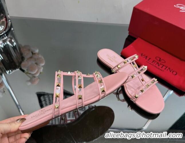 Pretty Style Valentino Rockstud Flat Slide Sandals in Leather and Clear PVC Light Pink 725043