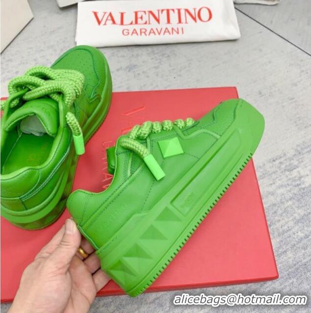 Good Product Valentino ONE STUD XL Sneakers in Nappa Leather Green 0804118