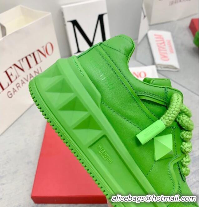 Good Product Valentino ONE STUD XL Sneakers in Nappa Leather Green 0804118