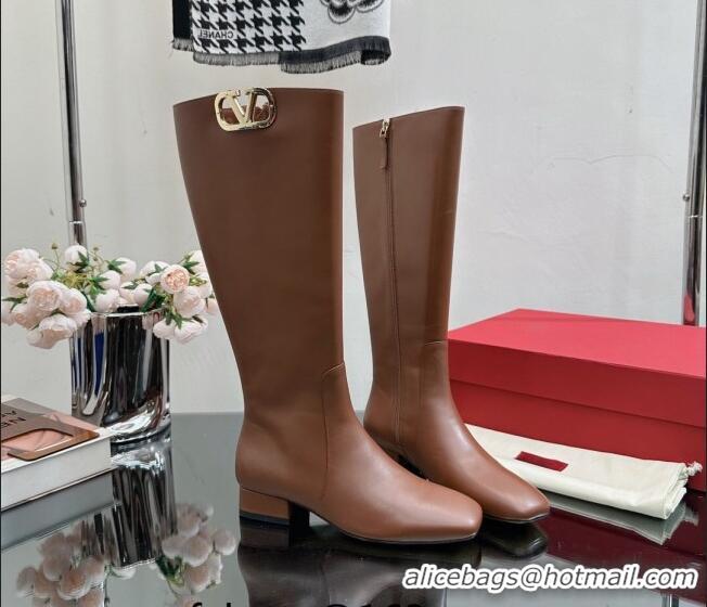 Shop Duplicate Valentino VLogo Type Heel High Boots 3cm in Calfskin Brown 814109