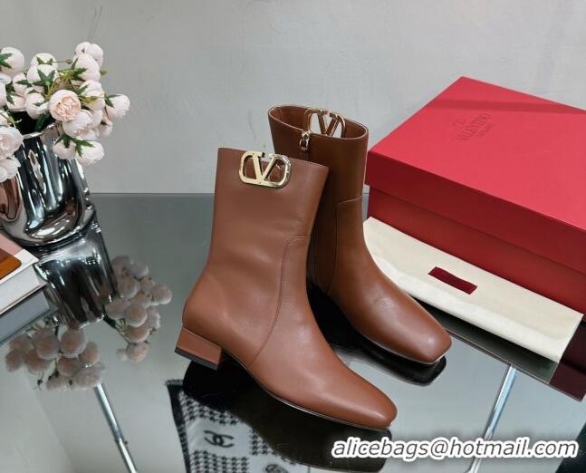 Stylish Valentino VLogo Type Heel Ankle Boots 3cm in Calfskin Brown 814115