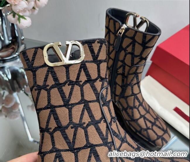 Fashion Luxury Valentino VLogo Type Heel Ankle Boots 3cm in Toile Iconographe Fabric Brown 814119