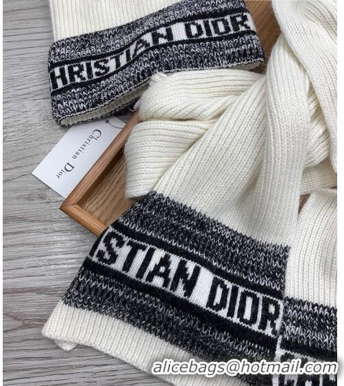 Traditional Specials Dior Knit Hat and Scarf Set D092370 White 2022