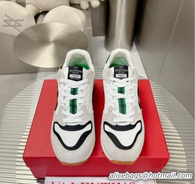 Sumptuous Valentino Vlogo Pace Low-top Sneakers in Suede and Fabric White/Green VLTN08281 828042