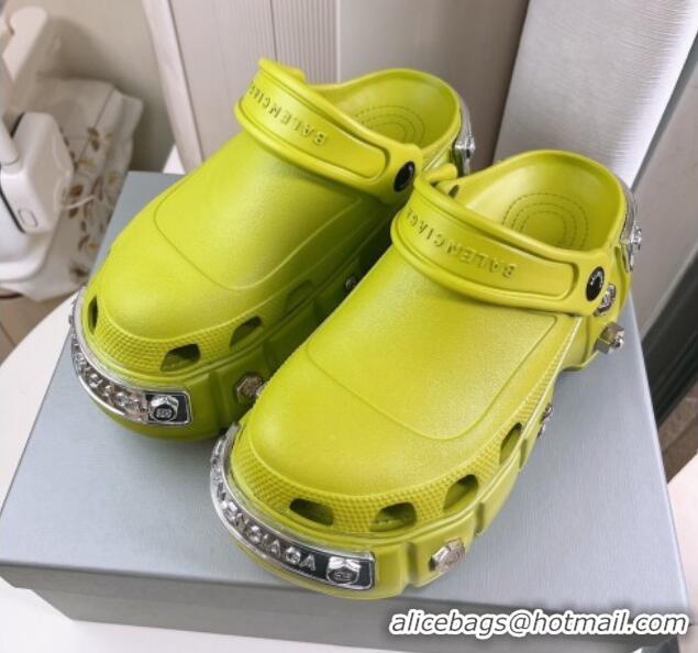 Luxurious Balenciaga HardCrocs Rubber Platform Mules Green 619008