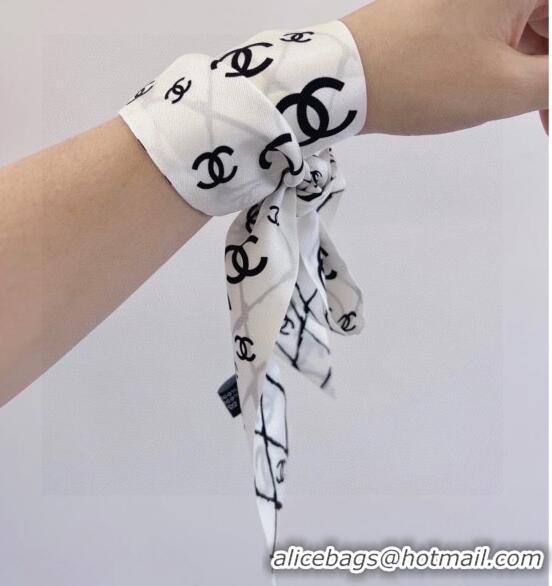 Good Looking Chanel Silk Bandeau Scarf H71504 White 2023