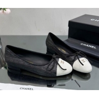 Sumptuous Chanel Classic Fabric and Grosgrain Flat Ballerinas Black/White 724036