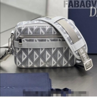 Famous Brand Dior Men's Safari Messenger Bag with Strap in CD Diamond Canvas CD4061 Grey 2023