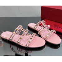 Pretty Style Valentino Rockstud Flat Slide Sandals in Leather and Clear PVC Light Pink 725043