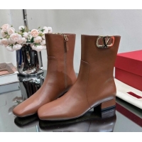 Stylish Valentino VLogo Type Heel Ankle Boots 3cm in Calfskin Brown 814115