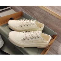 Pretty Style Balenciaga Paris Low-top Sneakers in Destroyed Canvas White 524037