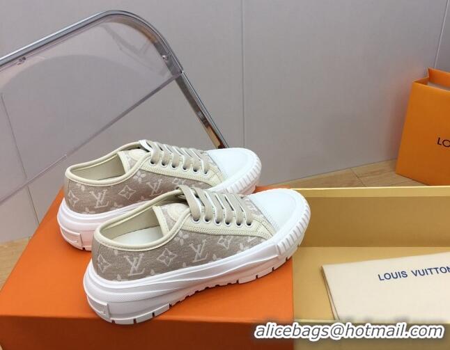 Luxurious Louis Vuitton LV Squad Low-top Sneakers in Beige Monogram Denim 625103