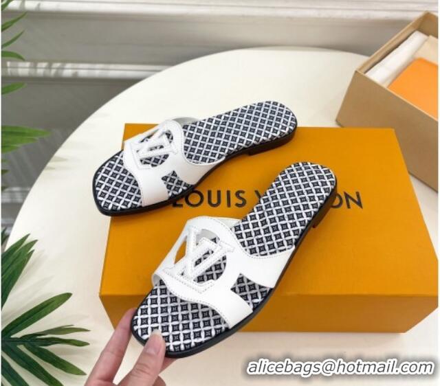 Trendy Design Louis Vuitton Isola Flat Slide Sandals with LV Cutout and Geometric Pattern White 625112