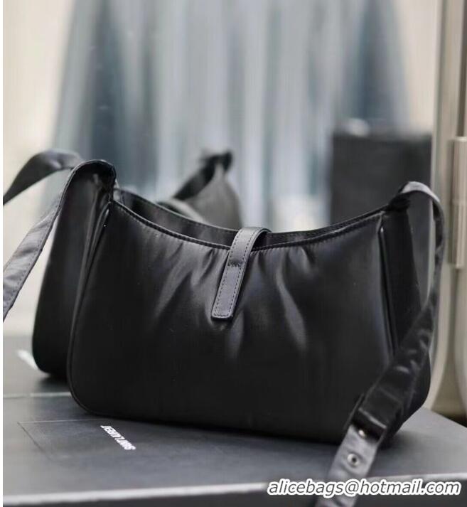 Shop Grade SAINT LAURENT Nylon Shoulder Bag Y988228A black