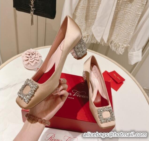 Low Price Roger Vivier Pumps 5cm with Crystals Buckle in Satin Beige 625130