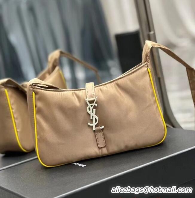 Unique Grade SAINT LAURENT Nylon Shoulder Bag Y988228A Apricot