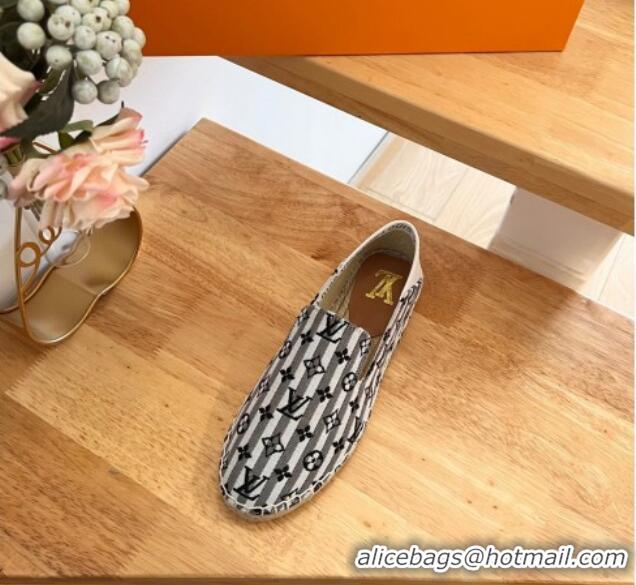 Luxurious Louis Vuitton Bidart Flat Espadrilles in Mini Monogram Textile Grey 711149