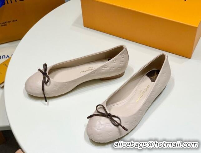 Sophisticated Louis Vuitton Nina Flat Ballerinas in Monogram Leather Pale Nude 725059