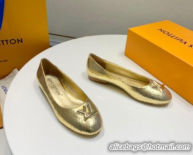 Luxurious Louis Vuitton Nina Flat Ballerinas in Crinkled Metallic Leather with LV Gold 725062