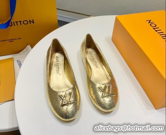 Luxurious Louis Vuitton Nina Flat Ballerinas in Crinkled Metallic Leather with LV Gold 725062