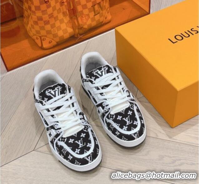 Pretty Style Louis Vuitton LV Trainer Sneakers in Monogram Textile Black 801095