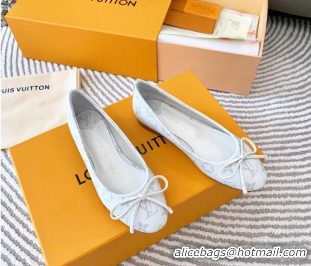 Good Product Louis Vuitton Nina Flat Ballerinas in Monogram Canvas White 821031