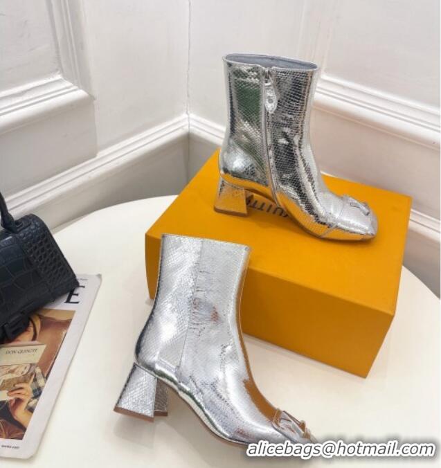 Grade Louis Vuitton Shake Heel Ankle Boots 5.5cm in Snakeskin-Like Leather Silver 821042