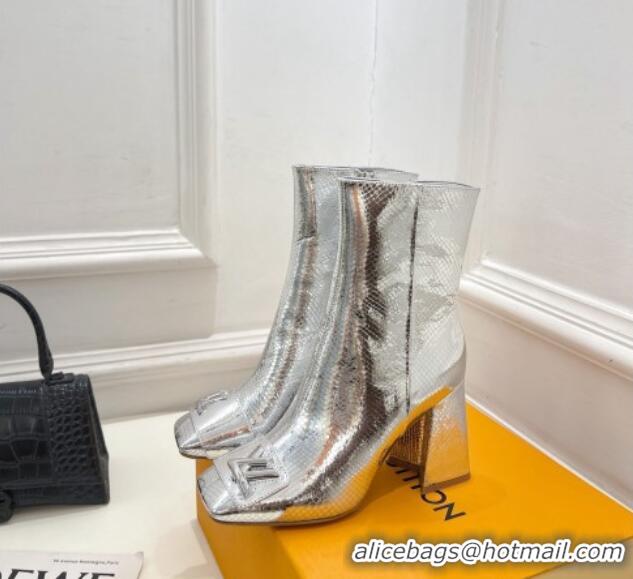 Stylish Louis Vuitton Shake Heel Ankle Boots 9cm in Snakeskin-Like Leather Silver 831035